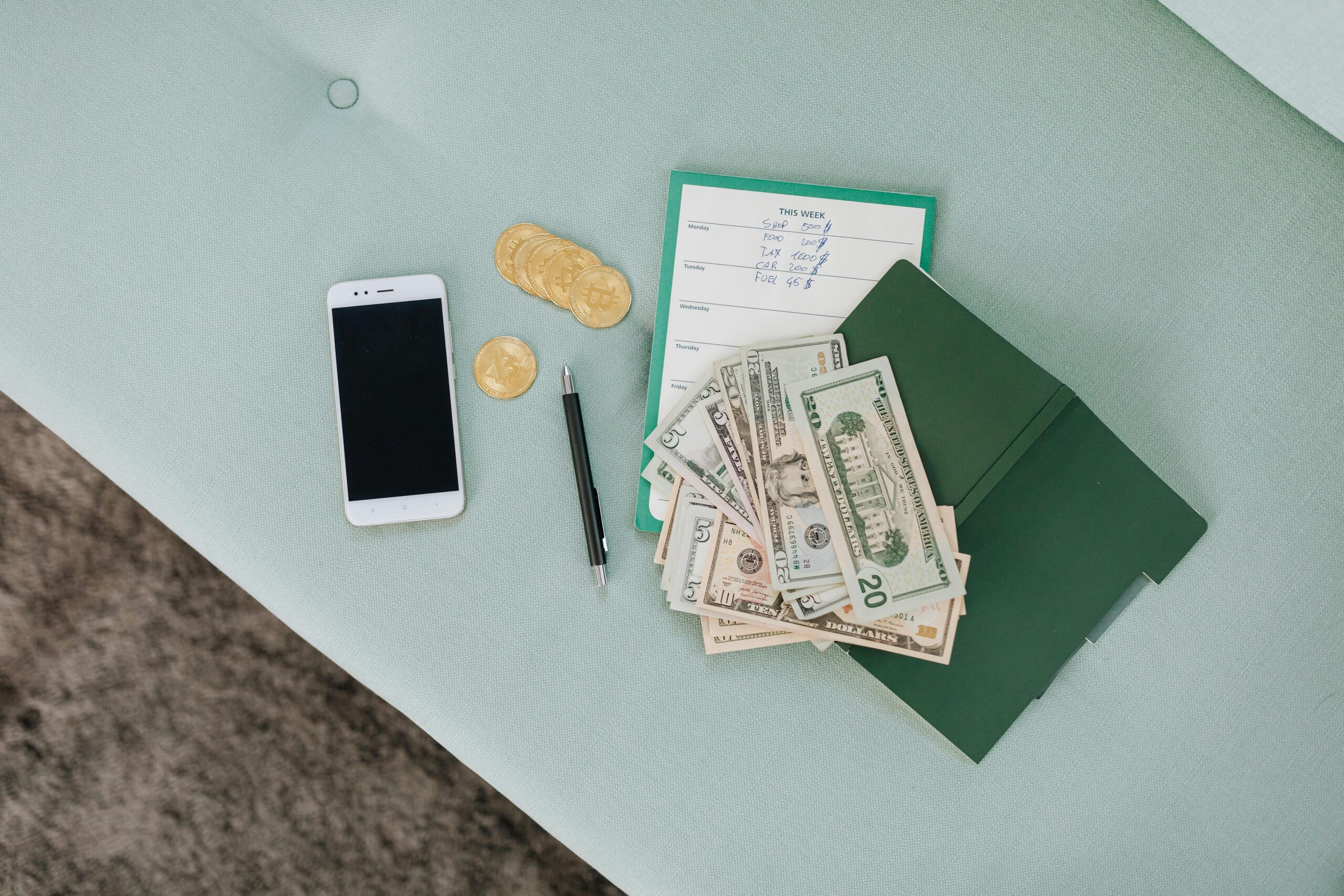 How to Create a Monthly Budget That Actually Works (A Step-by-Step Guide)